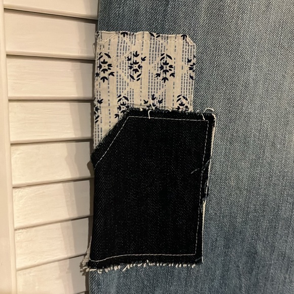 BDG patch denim flare jeans - Size 27 - Picture 5 of 12